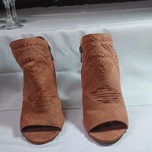 J.C. Women's Rose Suede Peep-Toe Ankle Boots - 38 = 8M